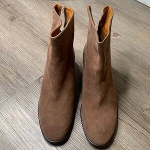 rag & bone New York Suede zip up women’s boot US size 9  EU size 39 Like New